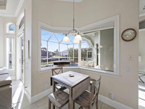 Marco Island Luxury Vacation Home Sleeps Ten Guests.