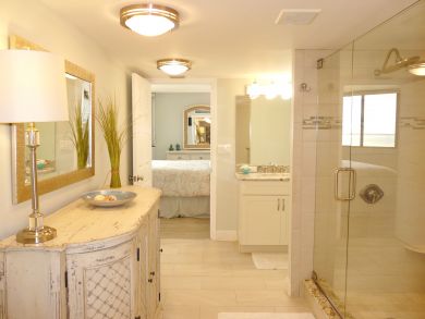 Marco Island Condo 910273
