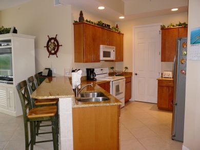Marco Island Condo 910275
