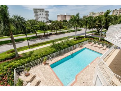 Marco Island Condo 910275