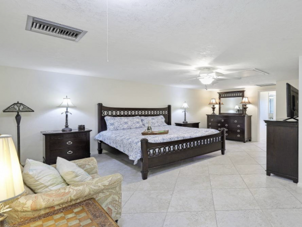 Marco Island Retreat Boat Dock Pool GREAT Vacation Rental