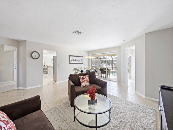 NEW ARRIVAL Marco Island Vacation Home Call Today