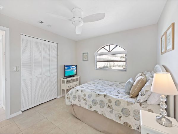 NEW ARRIVAL Marco Island Vacation Home Call Today