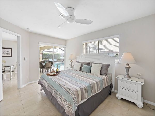 NEW ARRIVAL Marco Island Vacation Home Call Today
