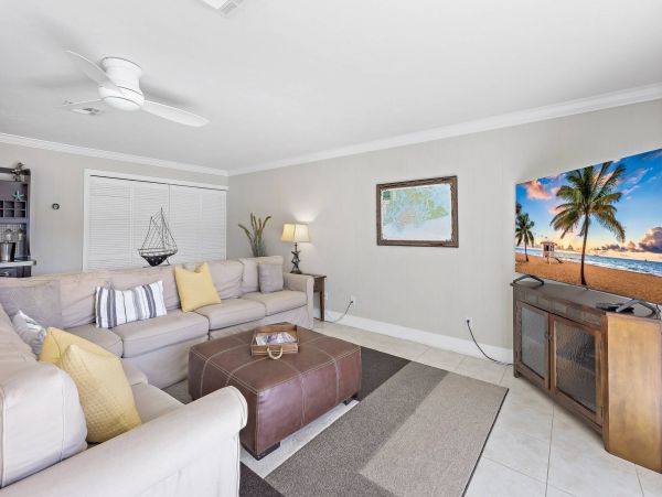 NEW ARRIVAL Marco Island Vacation Home Call Today