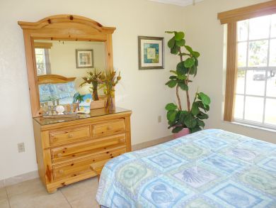 Marco Island Home 910280
