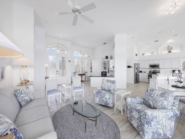 Marco Island Home Away from Home with Bay View