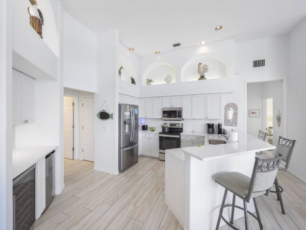 Marco Island Home Away from Home with Bay View