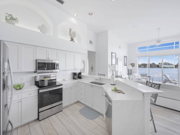 Marco Island Home Away from Home with Bay View