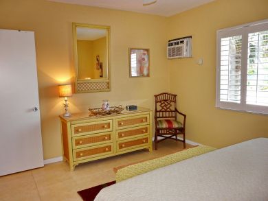 Marco Island Condo 910283