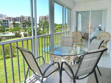 Marco Island Condo 910284