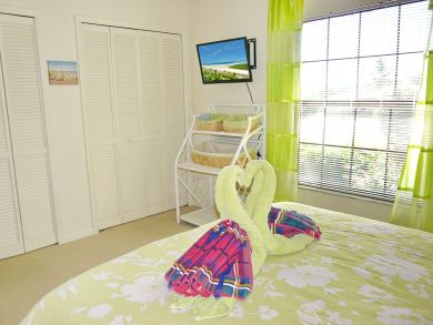 Marco Island Condo 910286