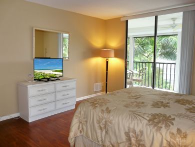 Marco Island Condo 910295