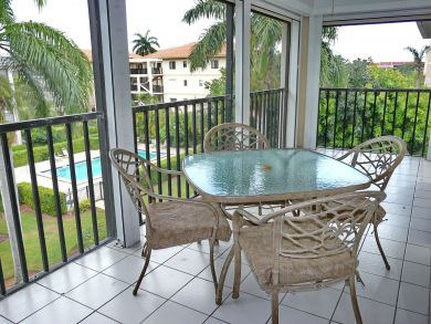 Marco Island Condo 910295
