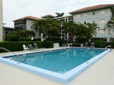 Marco Island Condo 910295
