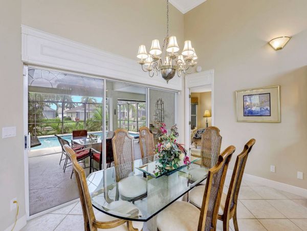Marco Island Luxury Vacation Rental Home Sleeps 6 Canal View