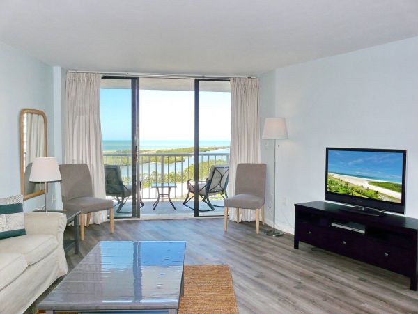 Full Ocean View from this Lovely 2 Bedroom Vacation Condo