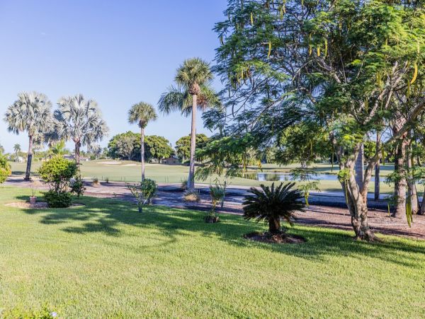 Marco Island Vacation Rental - Luxury 2-Bedroom Beach House with Pool & Golf Views