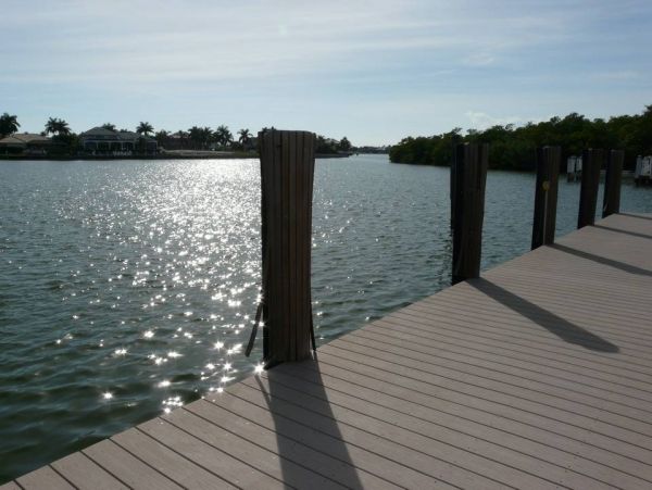 Waterfront Villa With Guest House