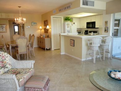 Marco Island Condo 910326