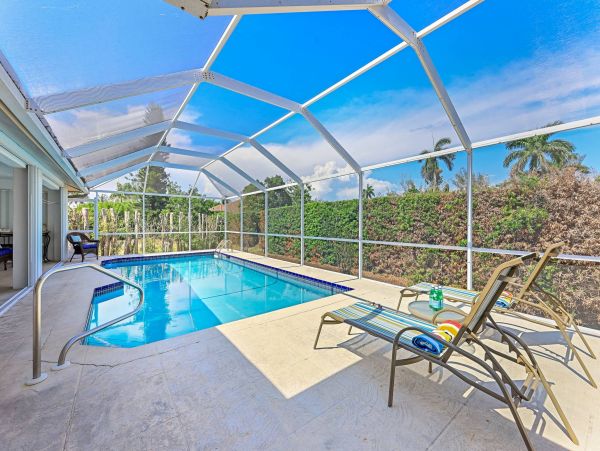 Marco Island Vacation Home 3 Bedroom Sleeps 8 Guests