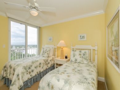 Naples Condo 910367 Naples Condo 910367