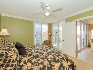 Naples Condo 910367 Naples Condo 910367