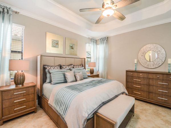 Luxury Naples 4 Bedroom Vacation Home in Fiddler's Creek!