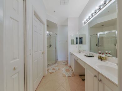 Naples Home 910754