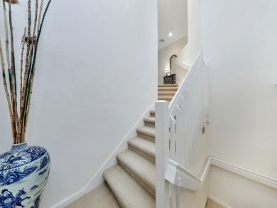 Naples Home 910754