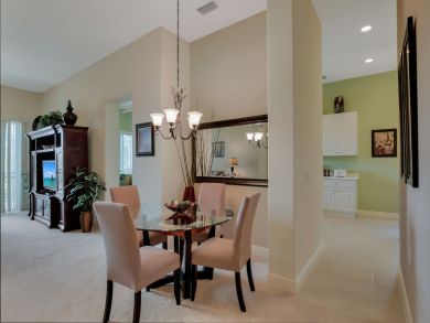 Naples Home 910755