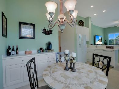 Naples Home 910755