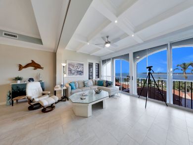 Naples Condo 910759 Naples Condo 910759