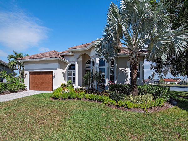 Marco Island Vacation Rental - Waterfront Villa with Pool & Dock