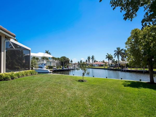 Marco Island Vacation Rental - Waterfront Villa with Pool & Dock