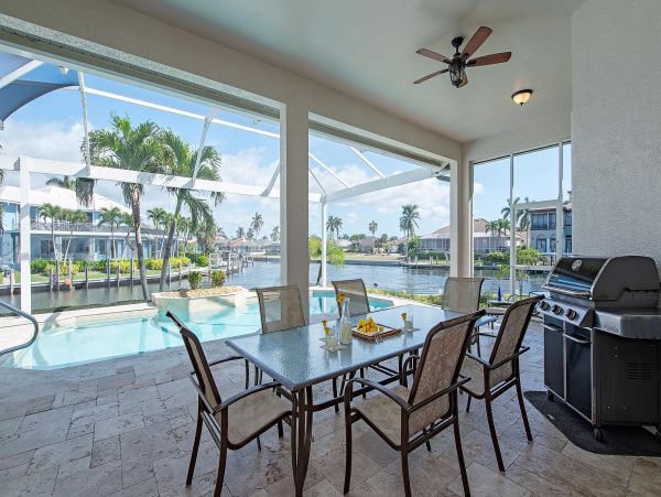 Marco Island Vacation Rental - Waterfront Villa with Pool & Dock