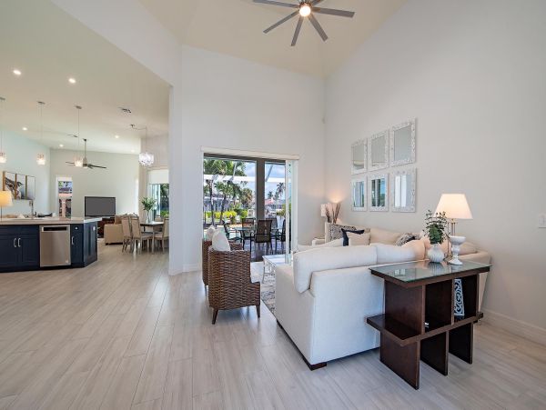 Marco Island Vacation Rental - Waterfront Villa with Pool & Dock