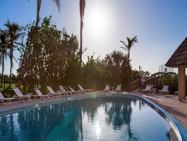 Luxury Marco Island Vacation 2 Bed Condo Sleeps Six Guests