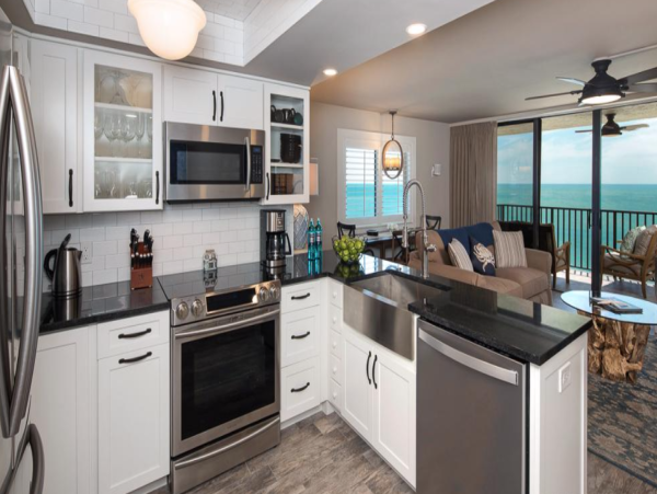 Luxury Marco Island Vacation 2 Bed Condo Sleeps Six Guests