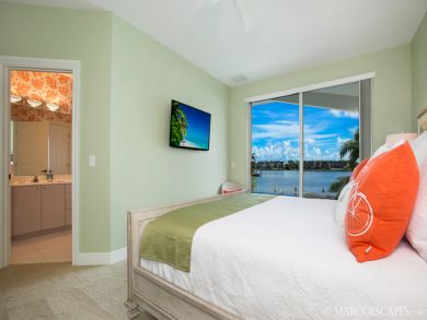 Marco Island Home 910773