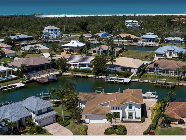 Marco Island Vacation Home Sleeps Ten Guests Private Pool