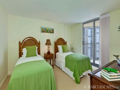 Marco Island Condo 910781