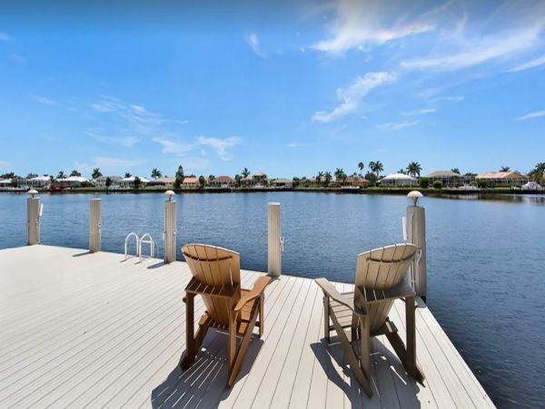 Marco Island Vacation Home 3 Bedrooms Private Caged Pool