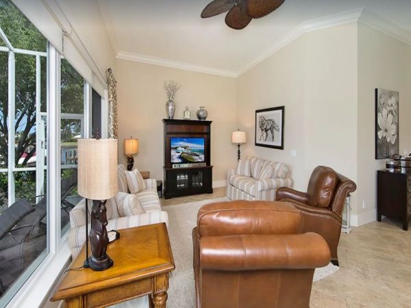 Marco Island Vacation Home 3 Bedrooms Private Caged Pool