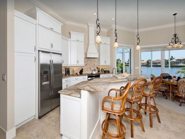 Marco Island Vacation Home 3 Bedrooms Private Caged Pool