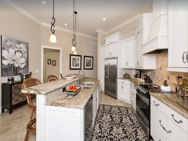 Marco Island Vacation Home 3 Bedrooms Private Caged Pool