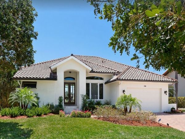 Marco Island Vacation Home 3 Bedrooms Private Caged Pool
