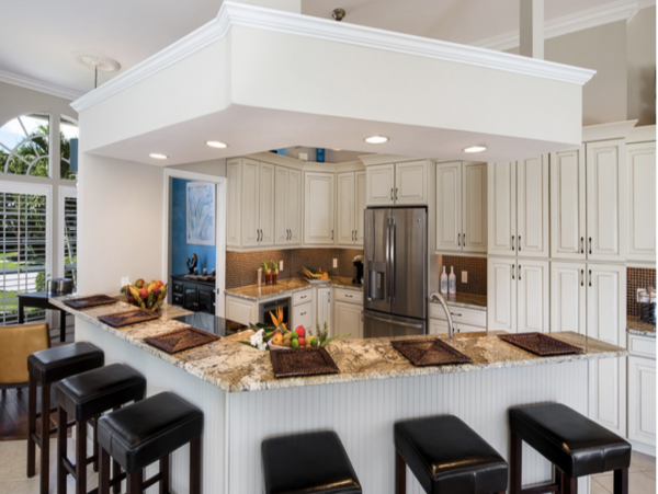 Super Close to Tigertail Beach Luxury Vacation Pool Villa