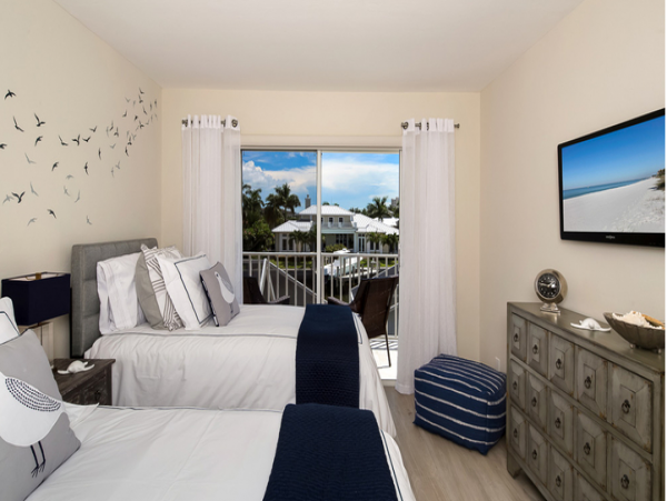 Super Close to Tigertail Beach Luxury Vacation Pool Villa