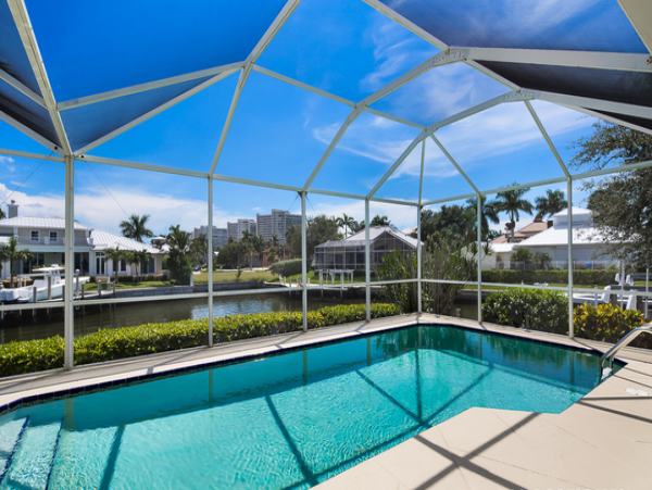 Super Close to Tigertail Beach Luxury Vacation Pool Villa